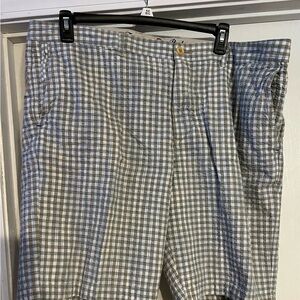 Tommy Bahama Beige and White Plaid Men’s Shorts NWOT Size 42